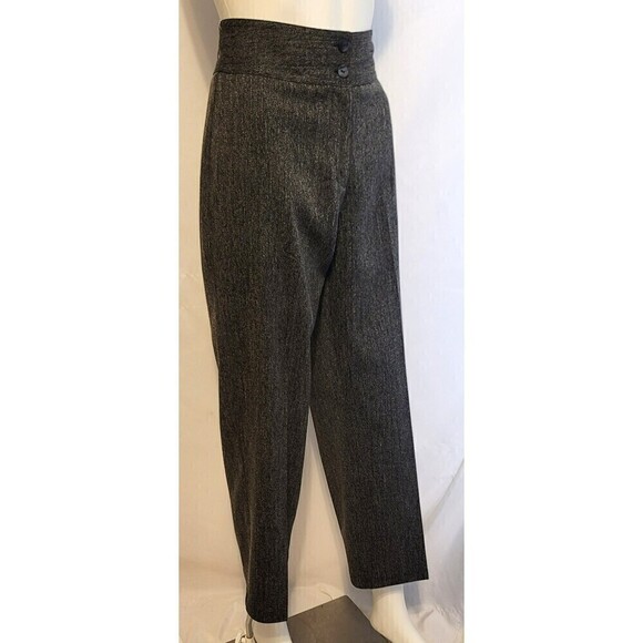 Chico's Tweed Bermuda Career Capris - Size 1 or 8 - Picture 2 of 11